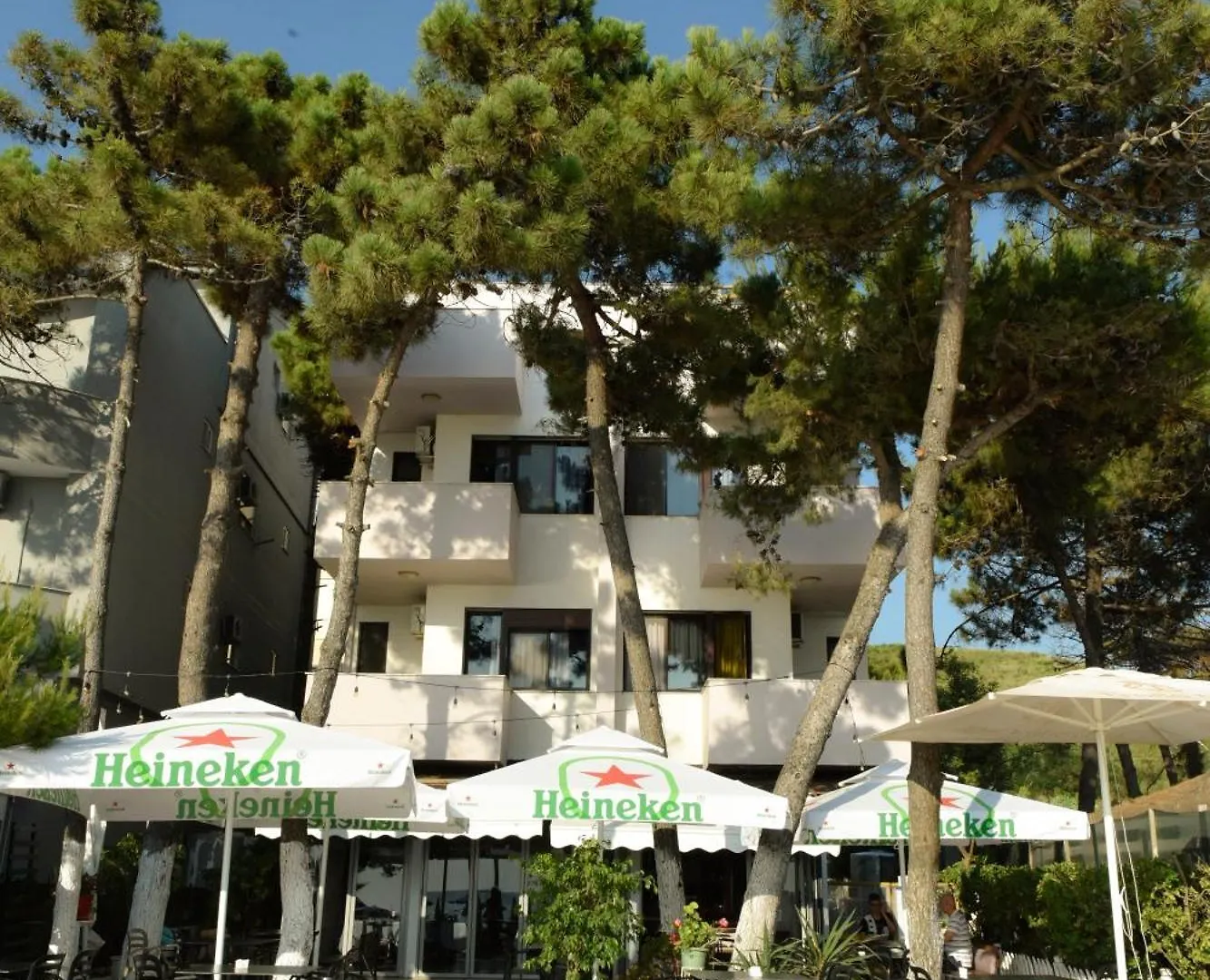 Hotel Bar Restaurant Daniele Durrës